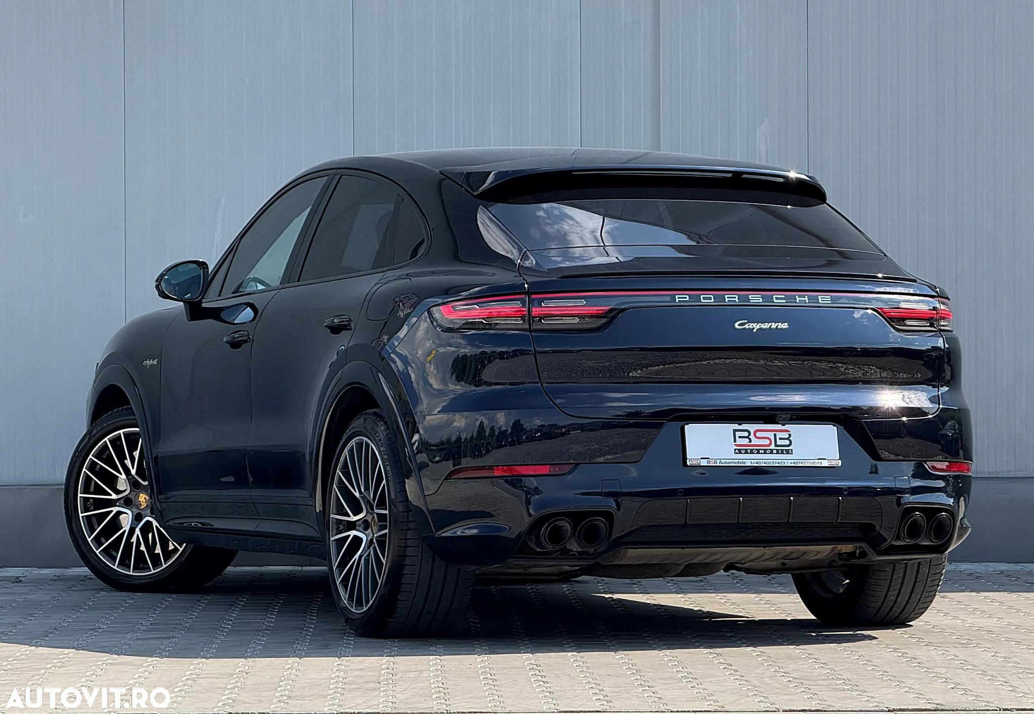 Porsche Cayenne Coupe E-Hybrid Tiptronic S Platinum Edition - 4