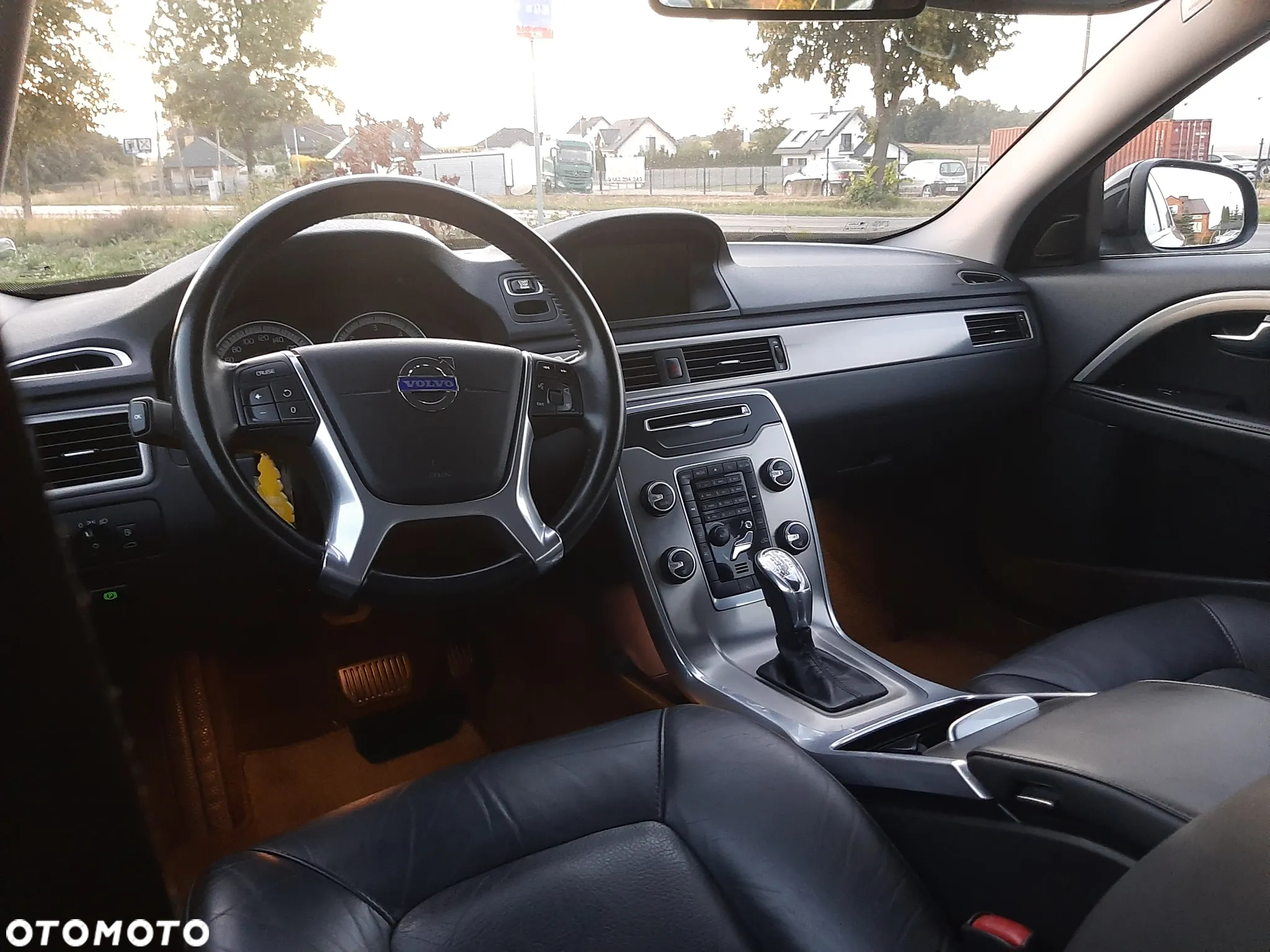 Volvo V70 D3 Geartronic Summum - 14