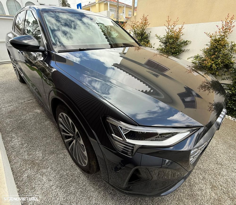 Audi Q8 e-Tron 55 quattro Advanced - 5