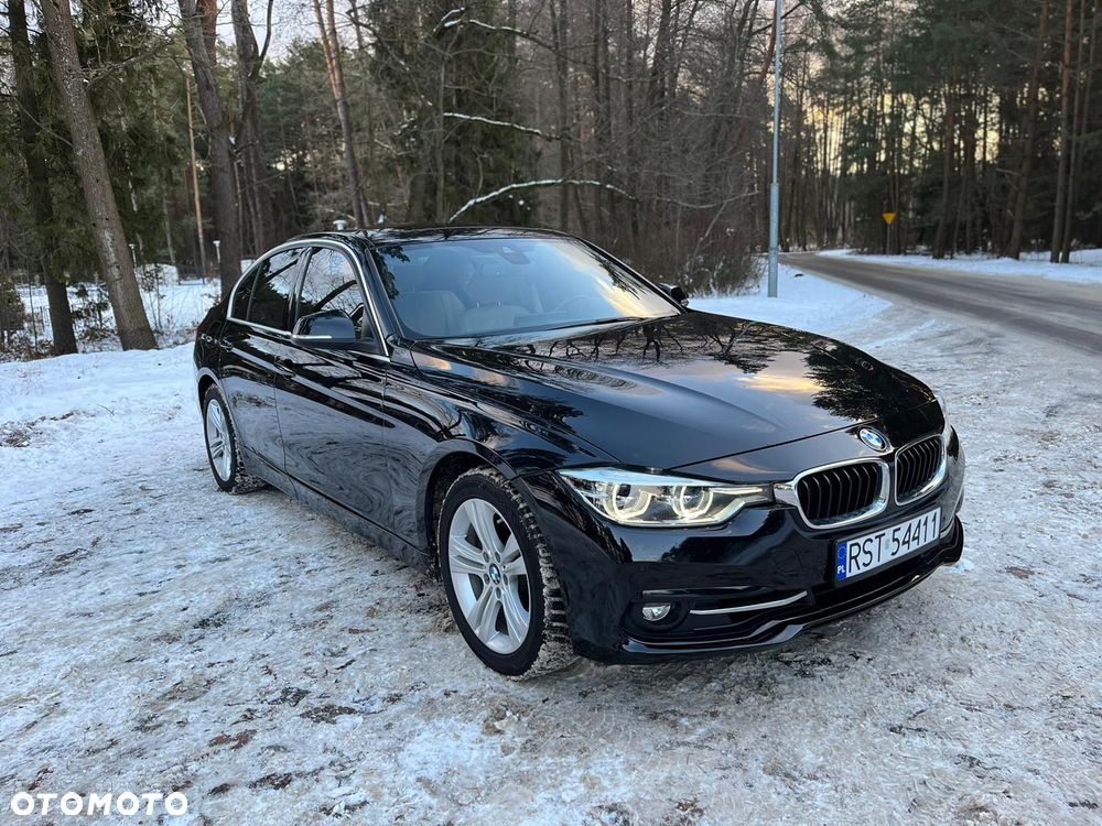 BMW Seria 3 330i Sport Line - 11
