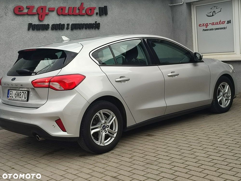 Ford Focus - 8