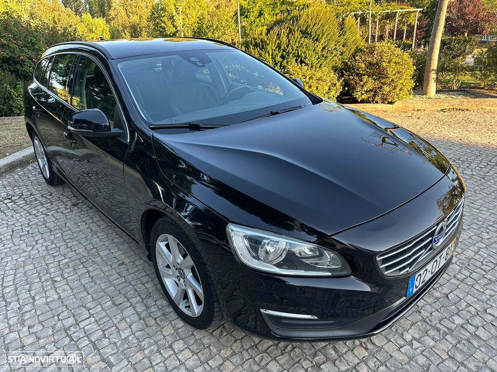 Volvo V60 1.6 D2 Momentum Eco Powershift - 8