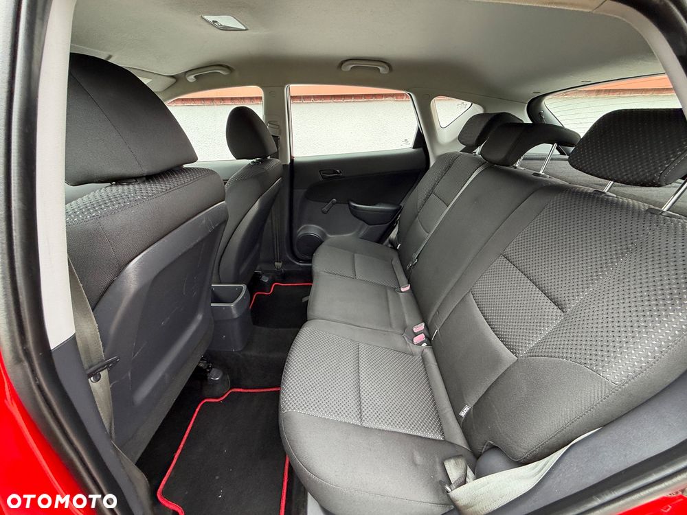 Hyundai i30 1.4 Classic EU5 - 4