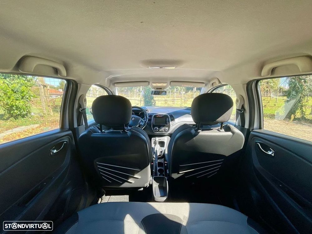 Renault Captur 1.5 dCi Exclusive - 19