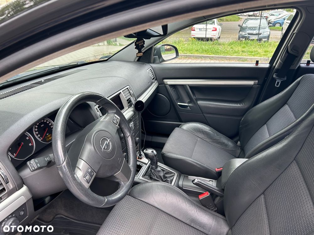 Opel Vectra 1.9 CDTI Elegance - 4