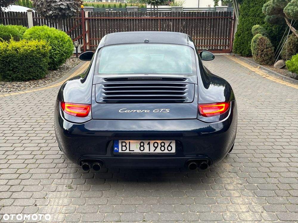 Porsche 911 Carrera GTS PDK - 6