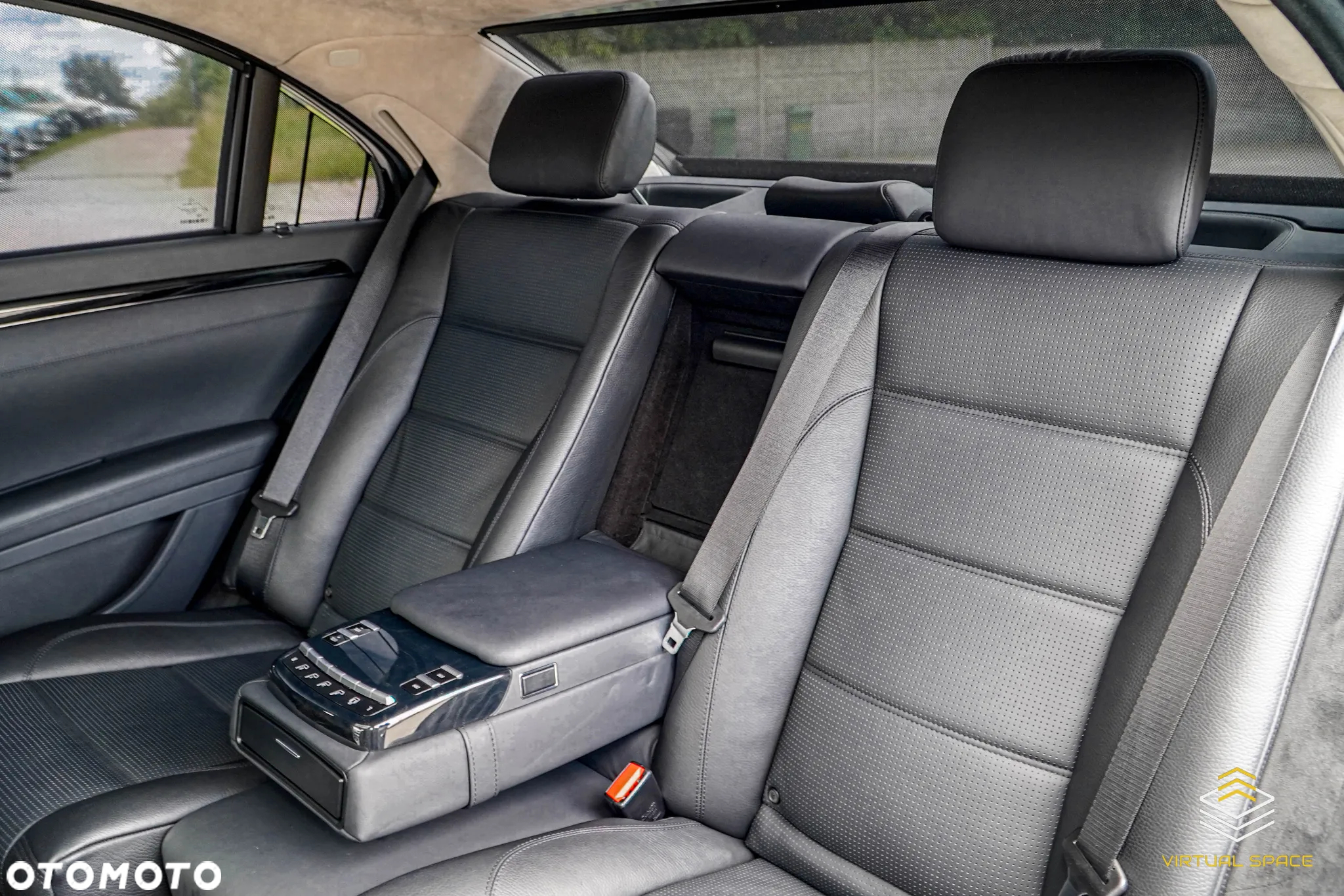 Mercedes-Benz Klasa S 63 AMG L 7G-TRONIC - 30