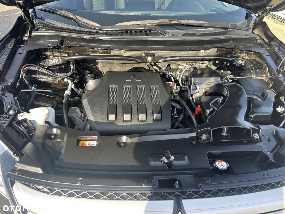 Mitsubishi Eclipse Cross - 24