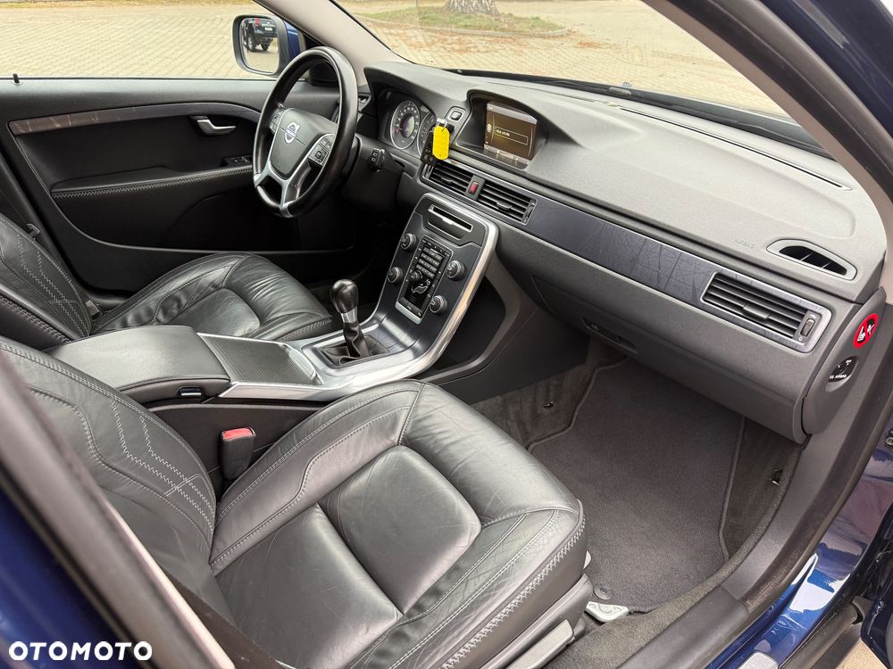 Volvo XC 70 DRIVe Ocean Race - 14