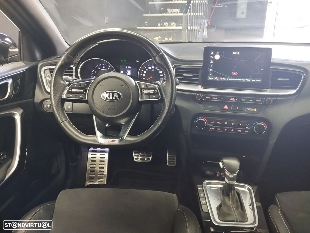 Kia Ceed 1.4 T-GDI GT Line 7DCT — fotografia 16