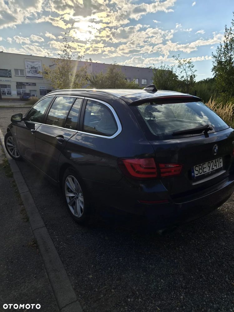 BMW Seria 5 520d - 2