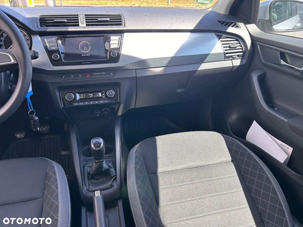 Skoda Fabia 1.0 TSI Tour - 18