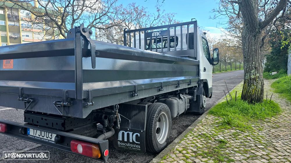 Mitsubishi Fuso Canter - 5