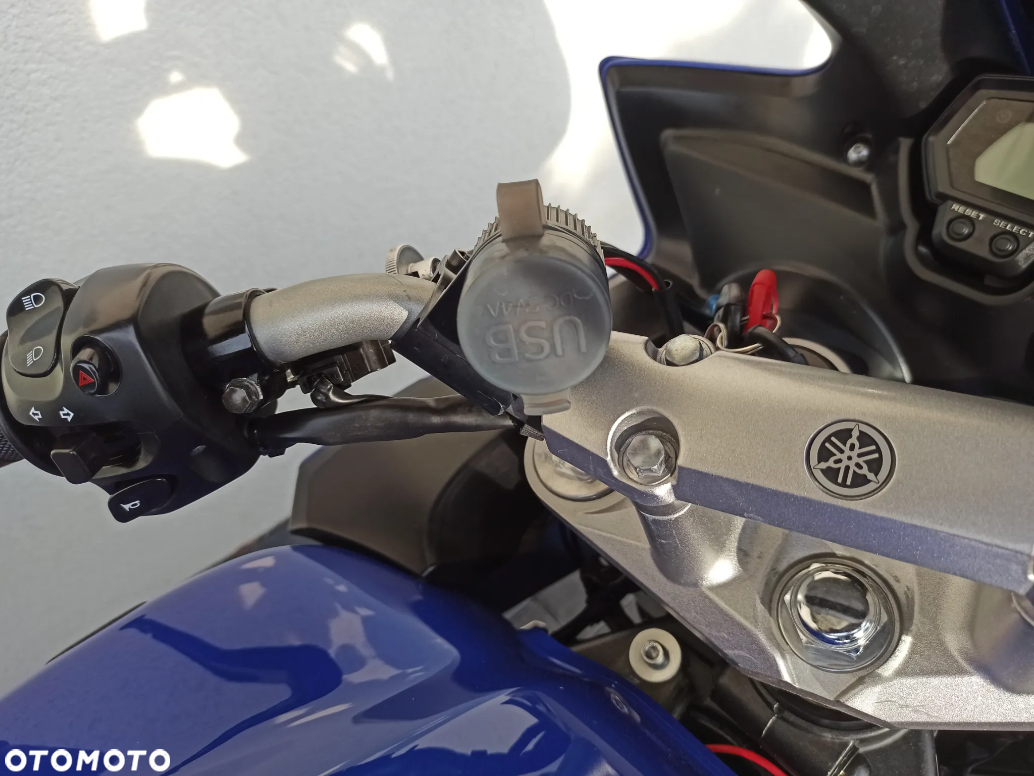 Yamaha FZ6 - 8