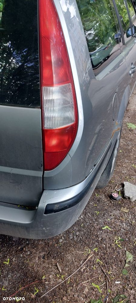 Ford Mondeo 2.0 Trend - 22