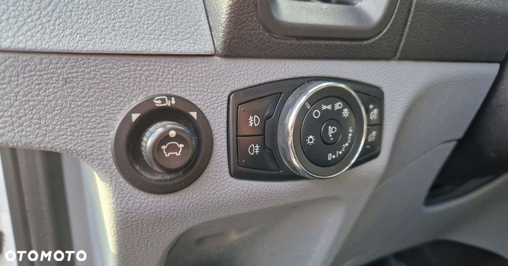 Ford Transit - 15