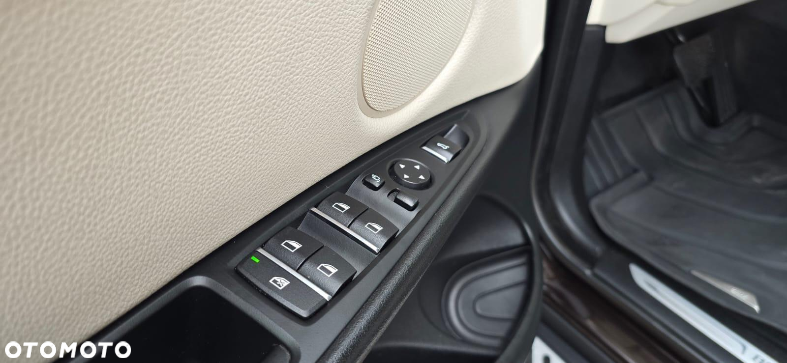 BMW X5 xDrive25d - 22