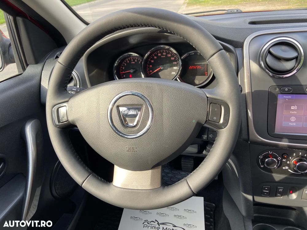 Dacia Sandero Stepway dCi 90 Prestige - 28