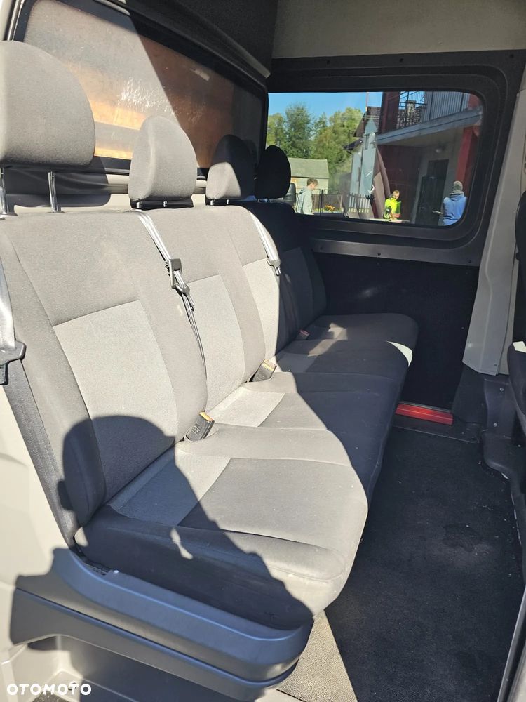 Volkswagen CRAFTER - 12