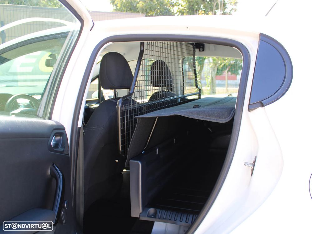 Peugeot 208 1.5 BlueHDi Van - 39