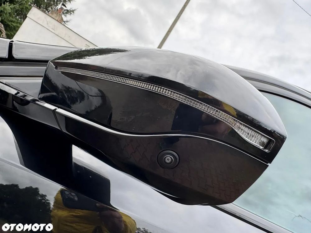 BMW Seria 5 520i mHEV M Sport - 23