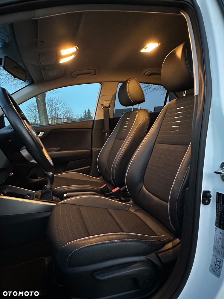 Kia Rio 1.0 T-GDI 100 GT Line - 33