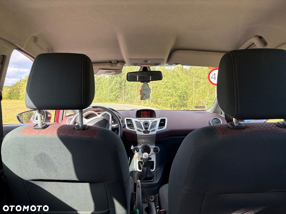 Ford Fiesta 1.6 TDCi Titanium - 5