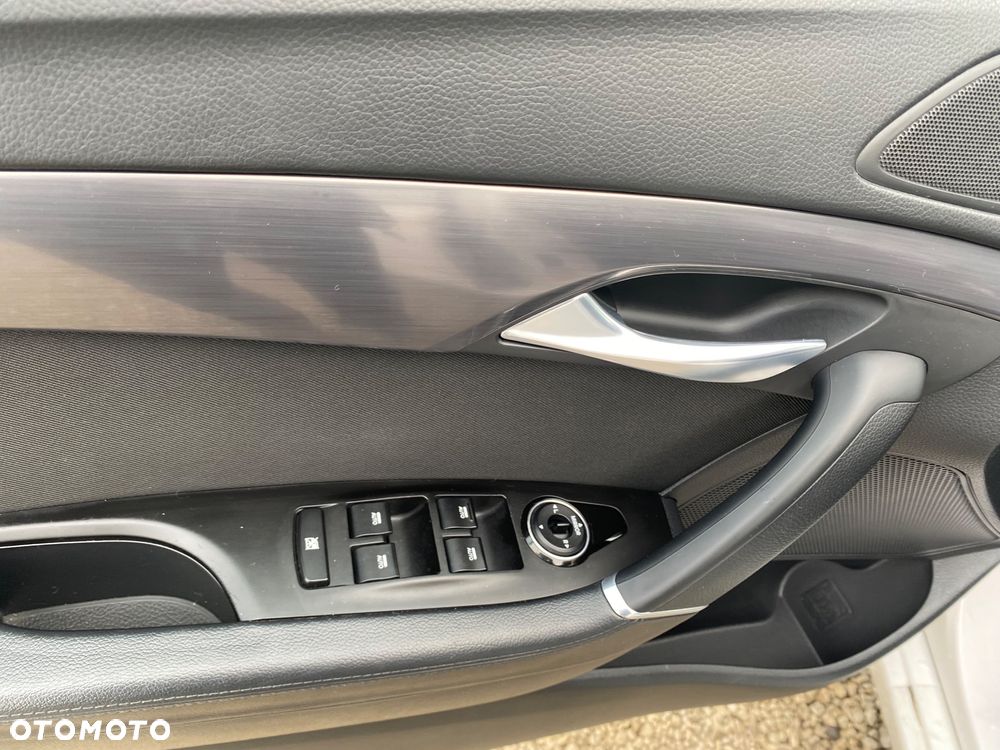 Hyundai i40 i40cw 1.6 Fifa World Cup Edition - 30