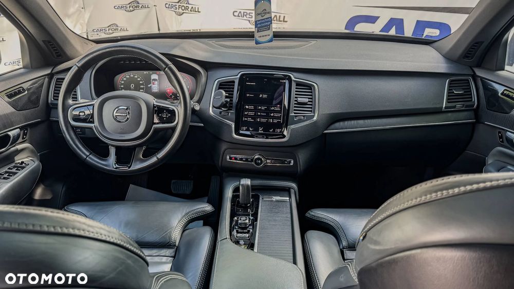Volvo XC 90 B5 D AWD Geartronic Momentum - 11