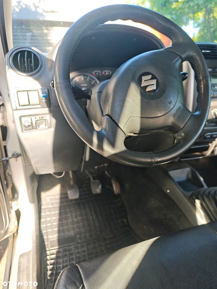 Suzuki Jimny - 8