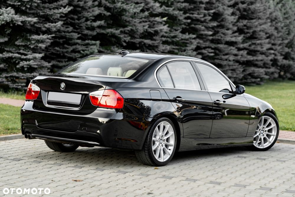 BMW Seria 3 325i - 13