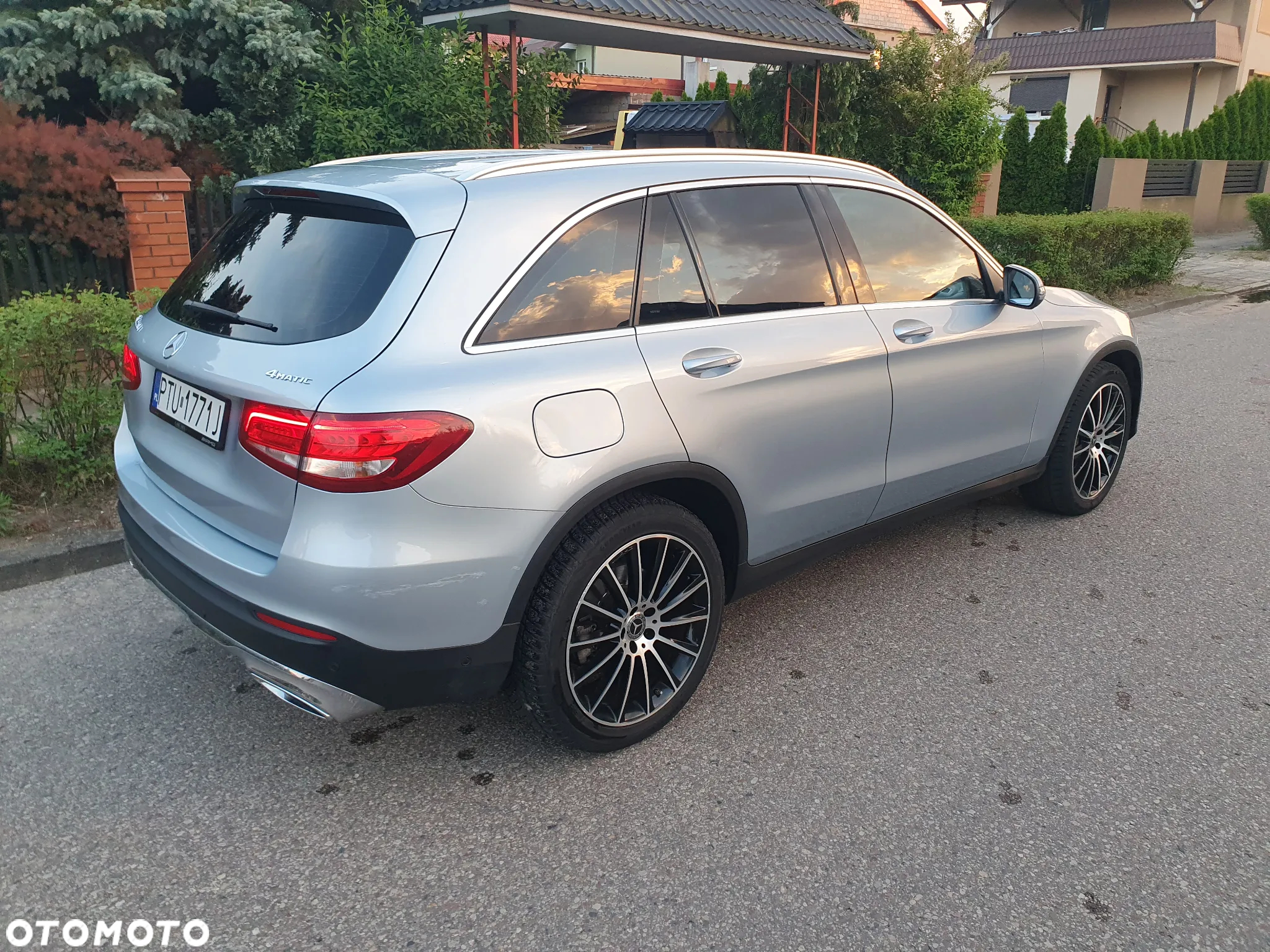 Mercedes-Benz GLC 220 d 4Matic 9G-TRONIC - 6