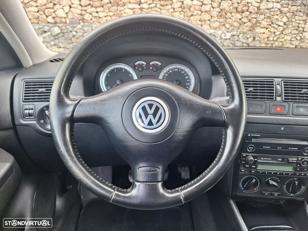 VW Golf 1.4i Confortline JE+AC - 9
