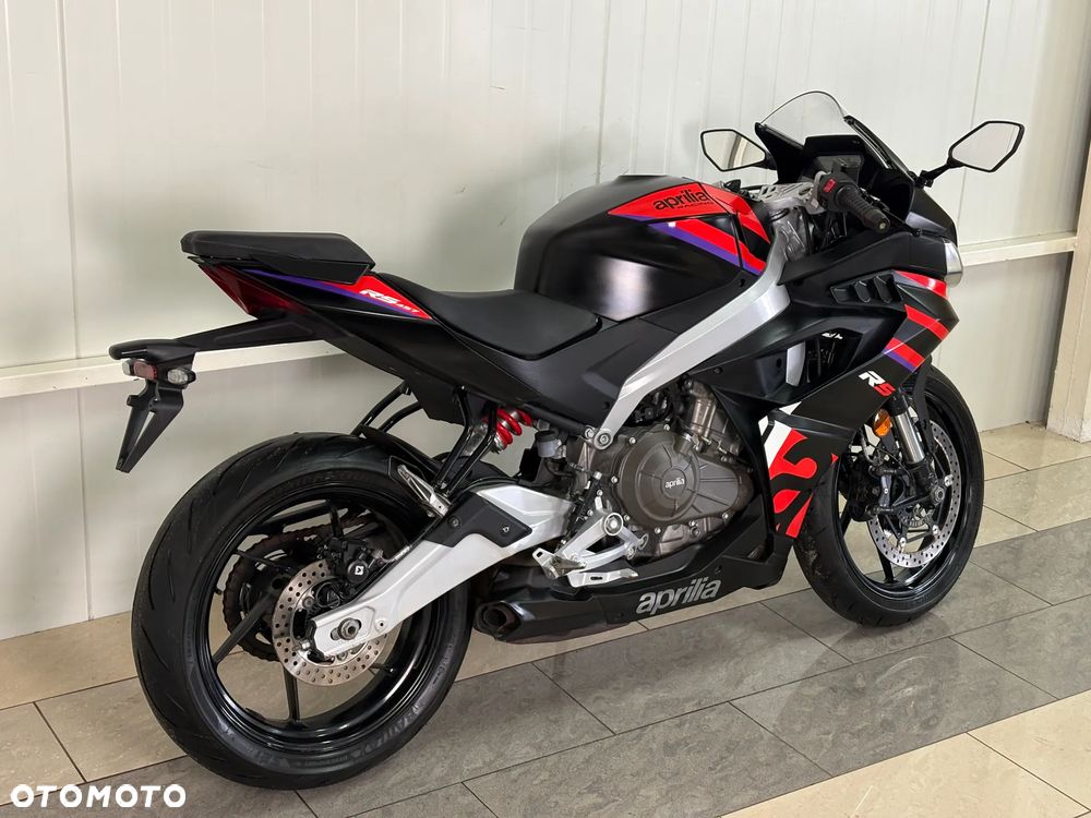 Aprilia RS - 7