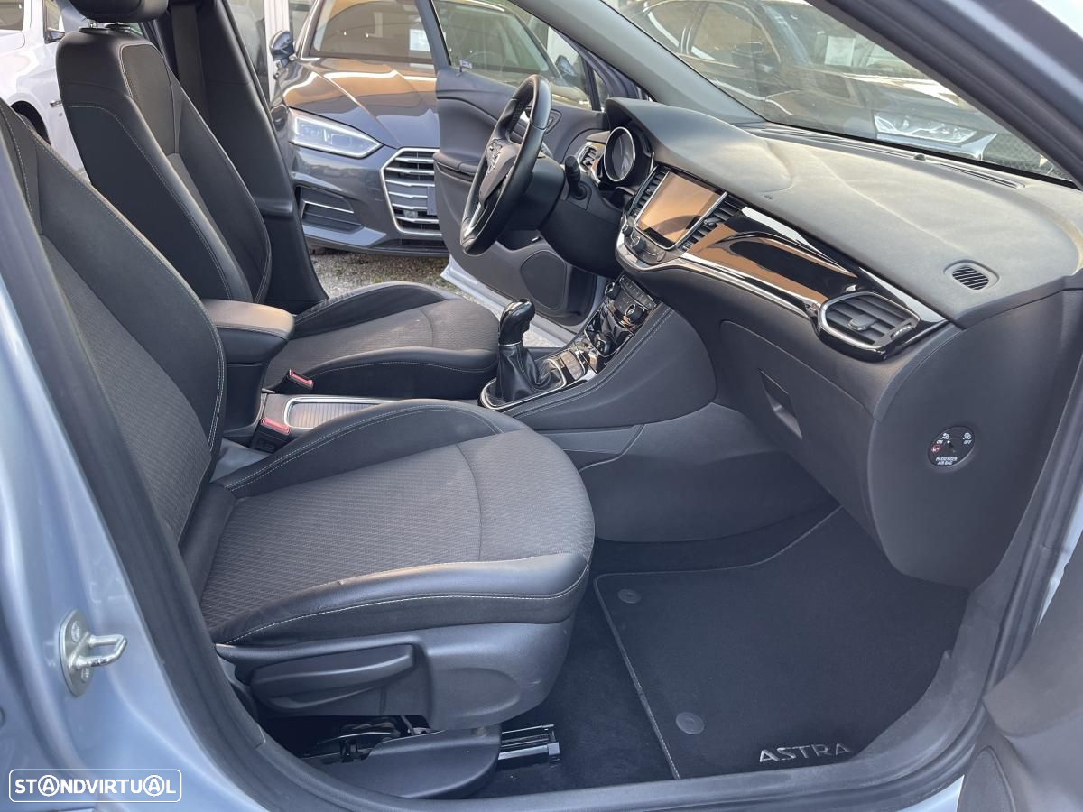Opel Astra Sports Tourer 1.6 CDTi Cosmo S/S - 24
