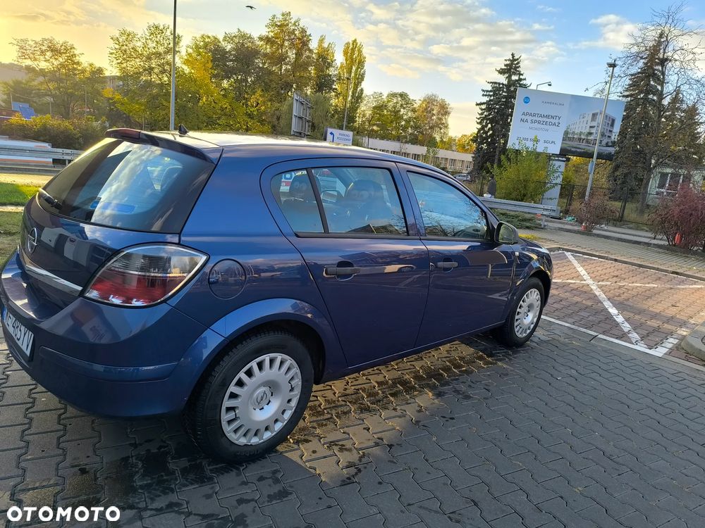 Opel Astra 1.4 - 4