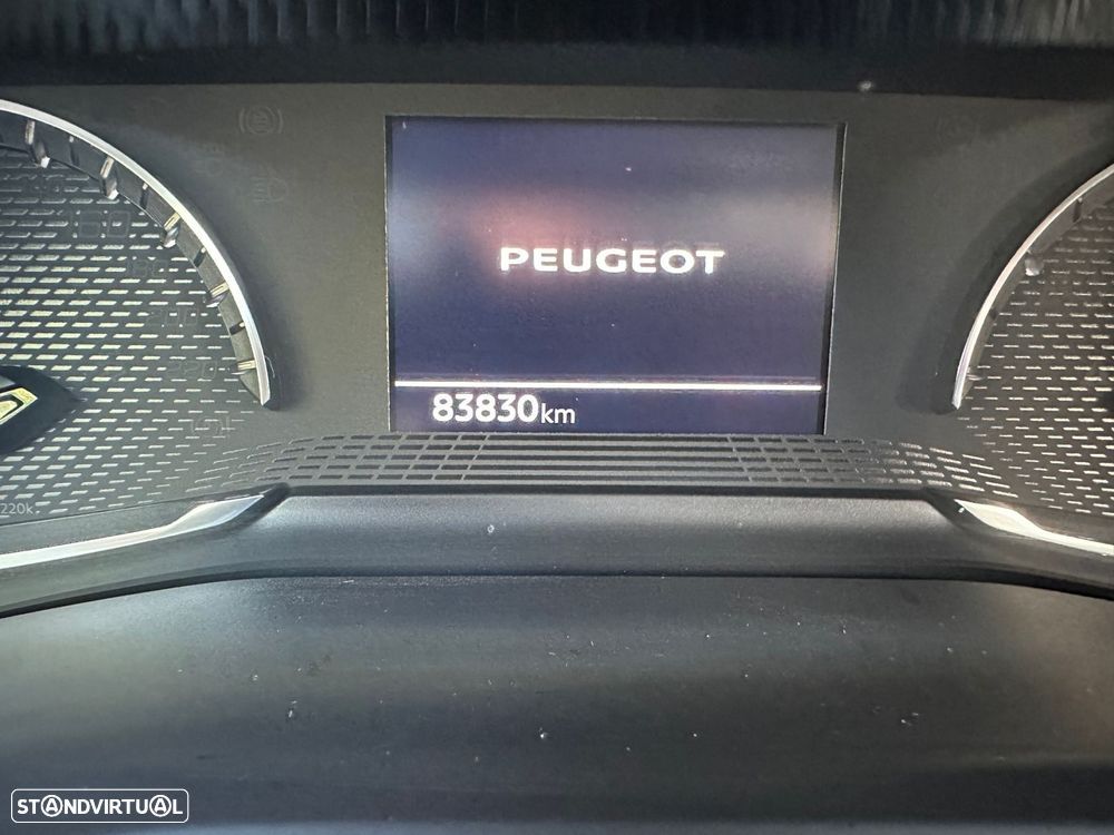 Peugeot 208 1.2 PureTech Active Pack - 14
