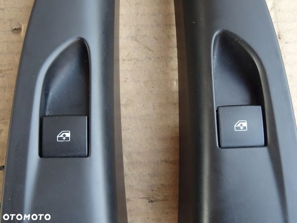PANEL PRZYCISK STEROWANIA SZYB DRZWI PRZÓD TYŁ OPEL ZAFIRA C TOURER - 9