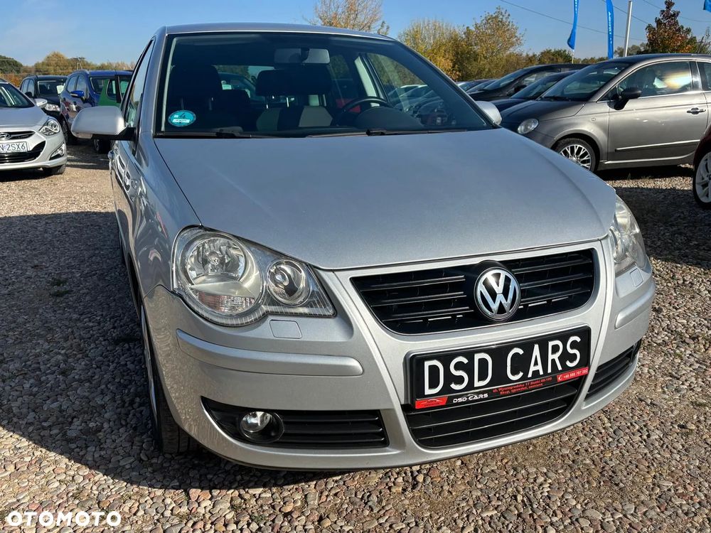 Volkswagen Polo 2008 photo 3