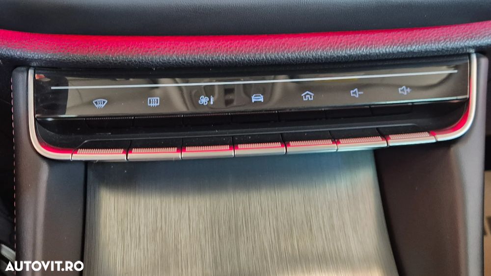 MG EHS Luxury - 28