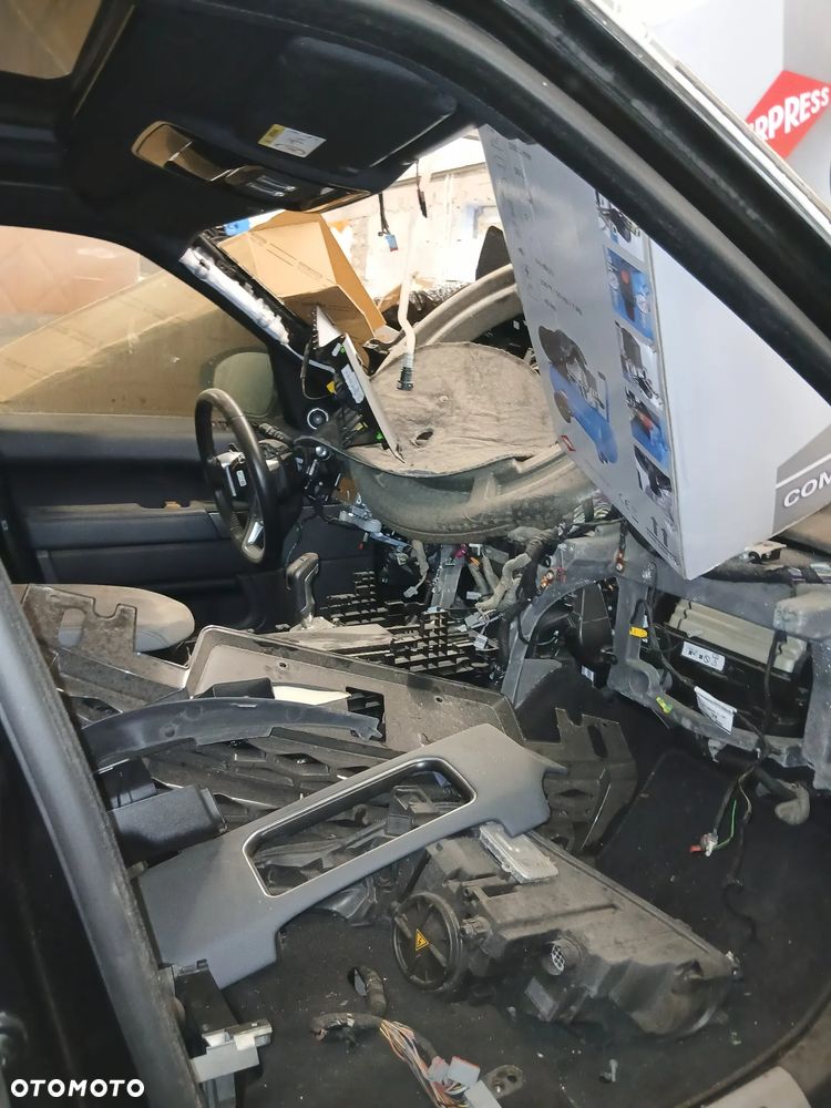 Land Rover Range Rover Sport - 3