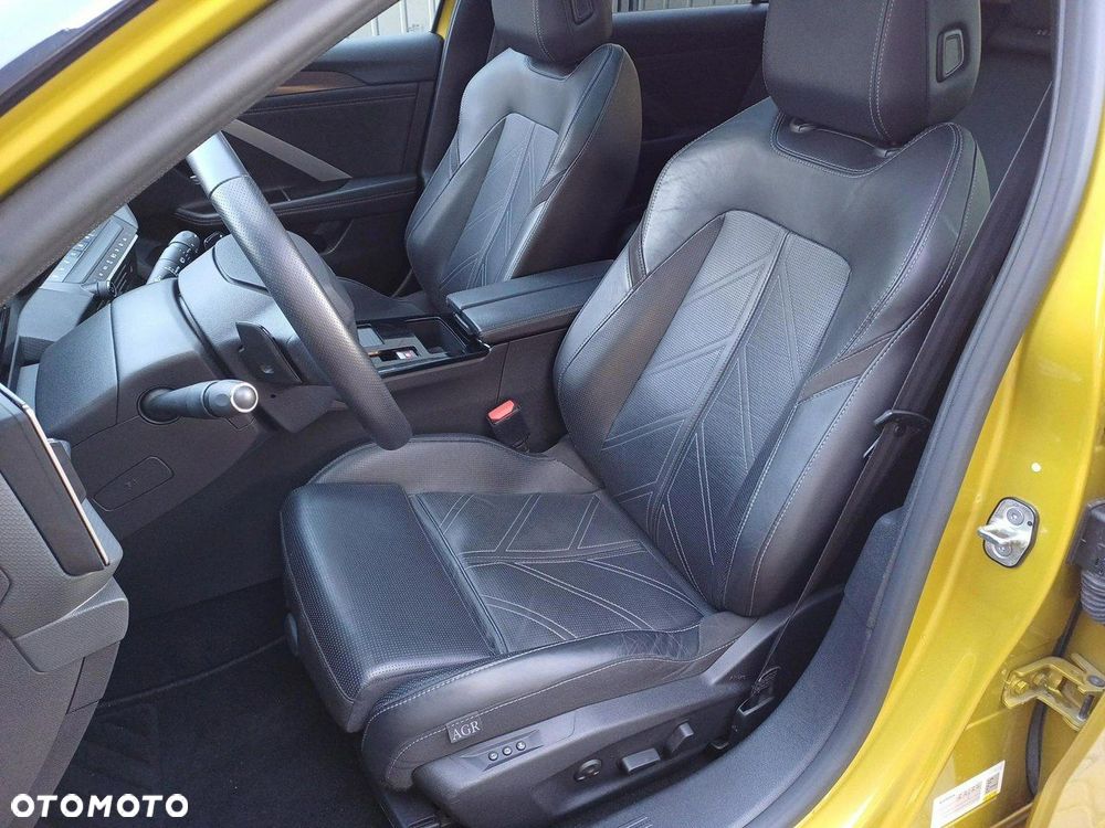 Opel Astra 1.6 T Plug-in Hybrid Ultimate - 11