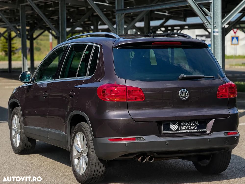 Volkswagen Tiguan - 12
