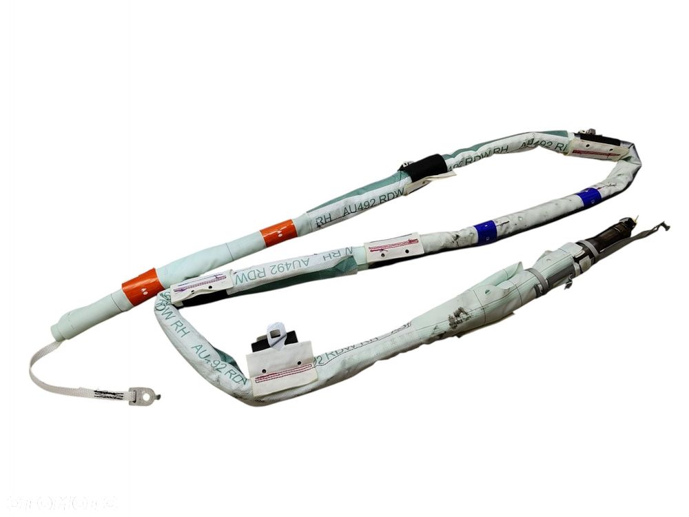 KURTYNA POWIETRZNA PRAWA AUDI A4 B9 KOMBI 8W9880742F - 2