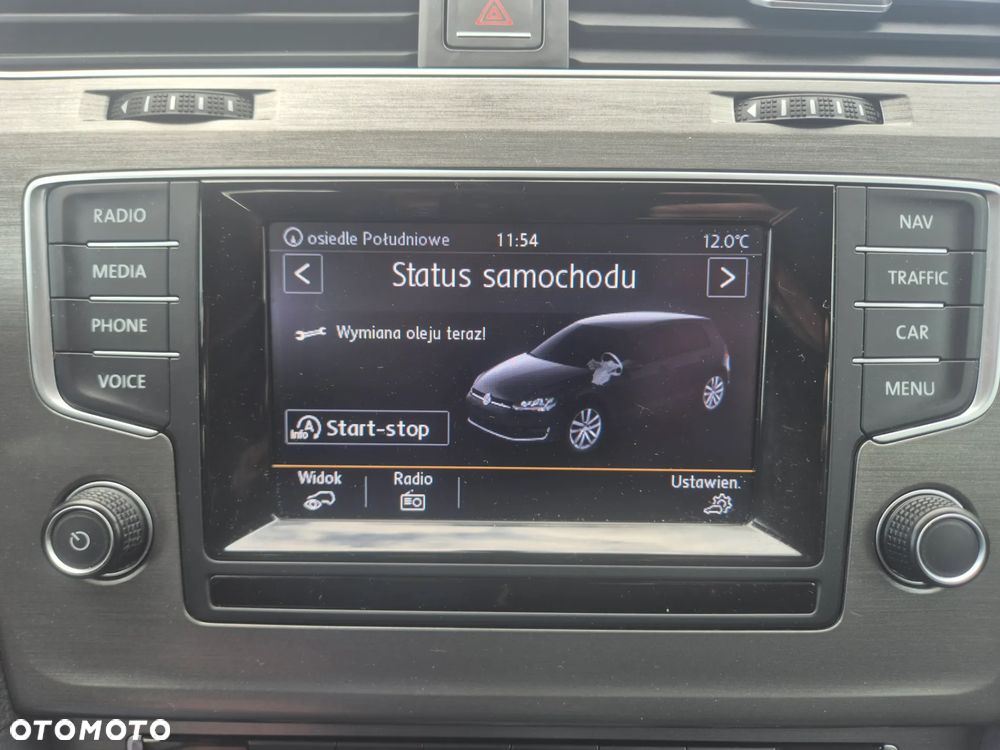 Volkswagen Golf 2.0 TDI SCR Comfortline - 23