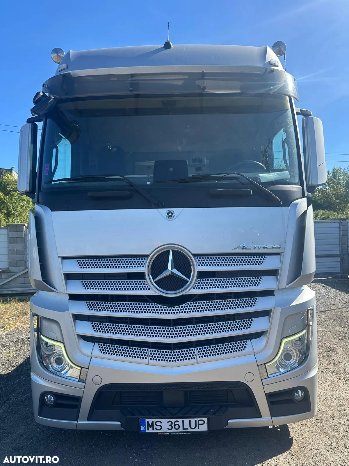 Mercedes-Benz ACTROS - 2