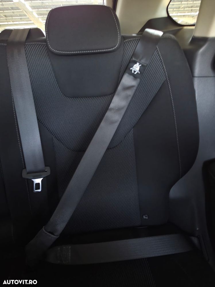Ford Mondeo 2.0 TDCI PowerShift Titanium - 13