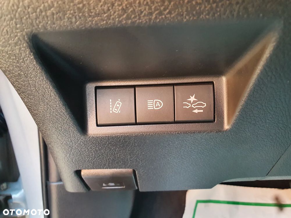 Toyota Yaris 1.5 VVT-i GR Sport - 21
