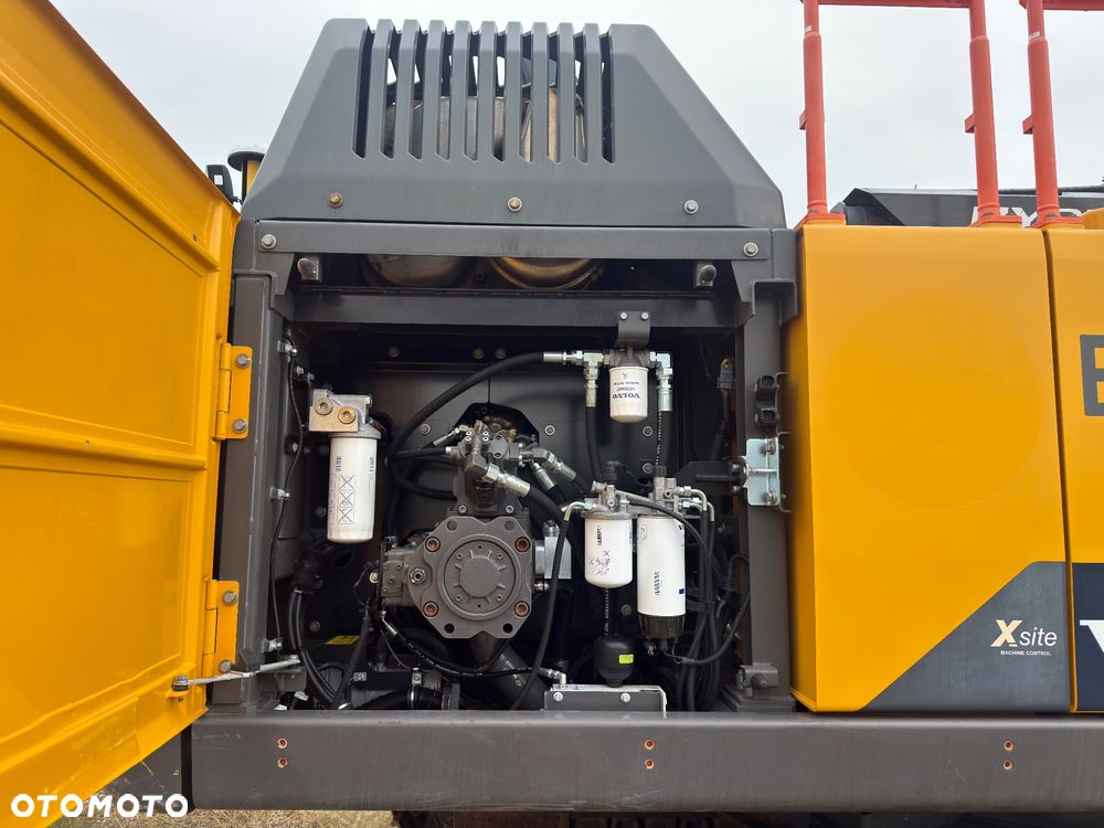 Volvo EC 300 EL - 20