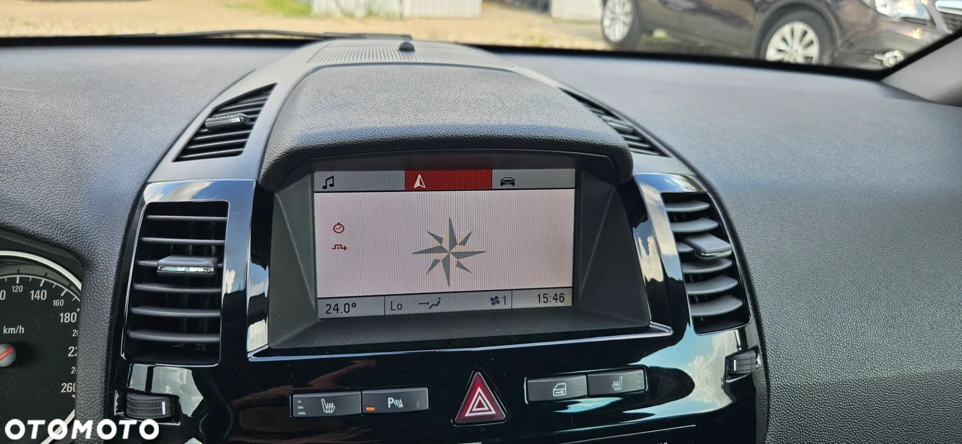 Opel Zafira 1.8 Cosmo - 35